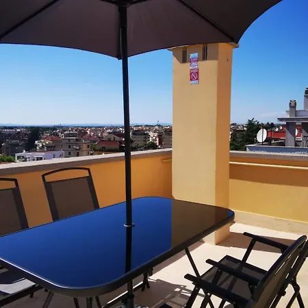 Penthouse Loft With View * Řím
